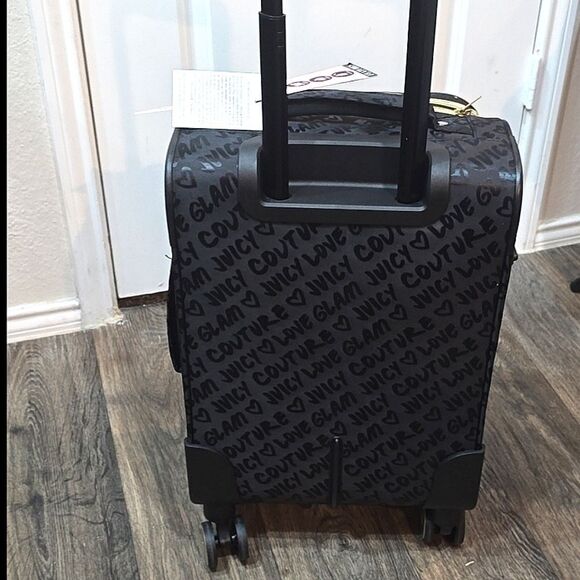 Juicy Couture Glam Gold Juicy Logo Soft Side Expandable Spinner Carry-On Luggage - Picture 5 of 10